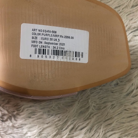 Reptilian Embossed Stilettos - Picture 4 of 11